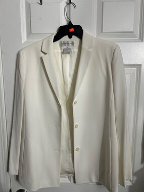 Jones New York Cream Single-Breasted Blazer with Notch Lapel